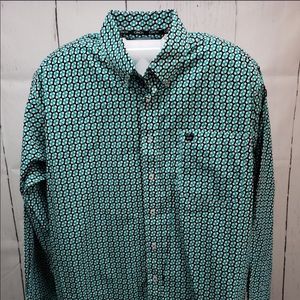 Cinch button up